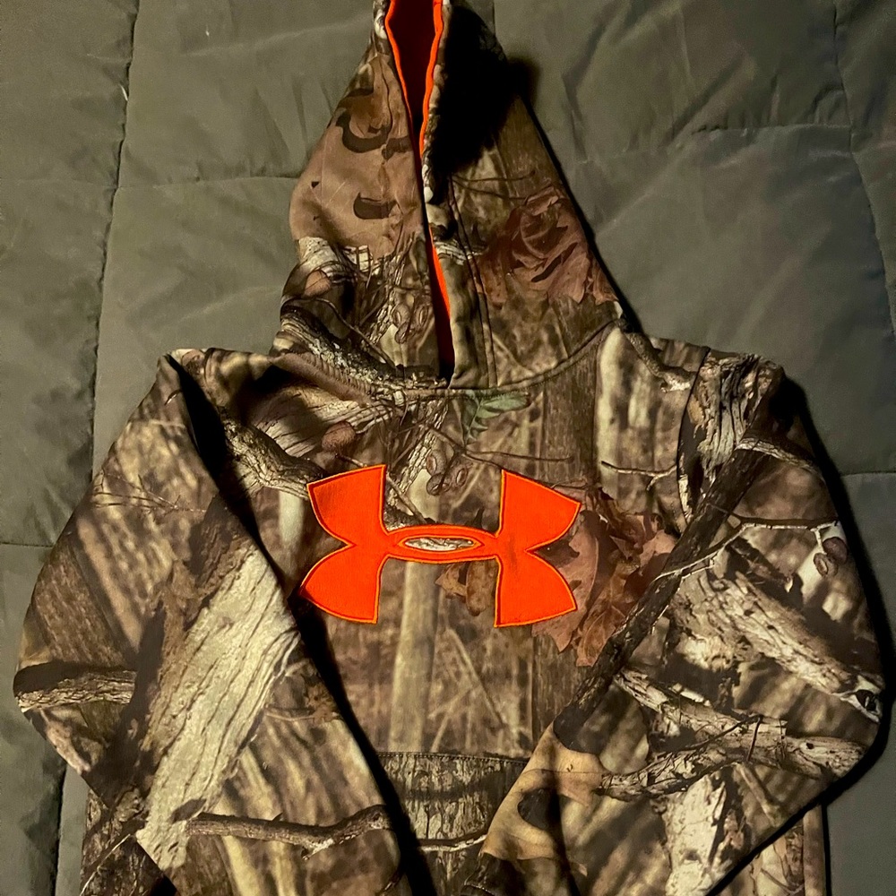 Youth UA hoodie.